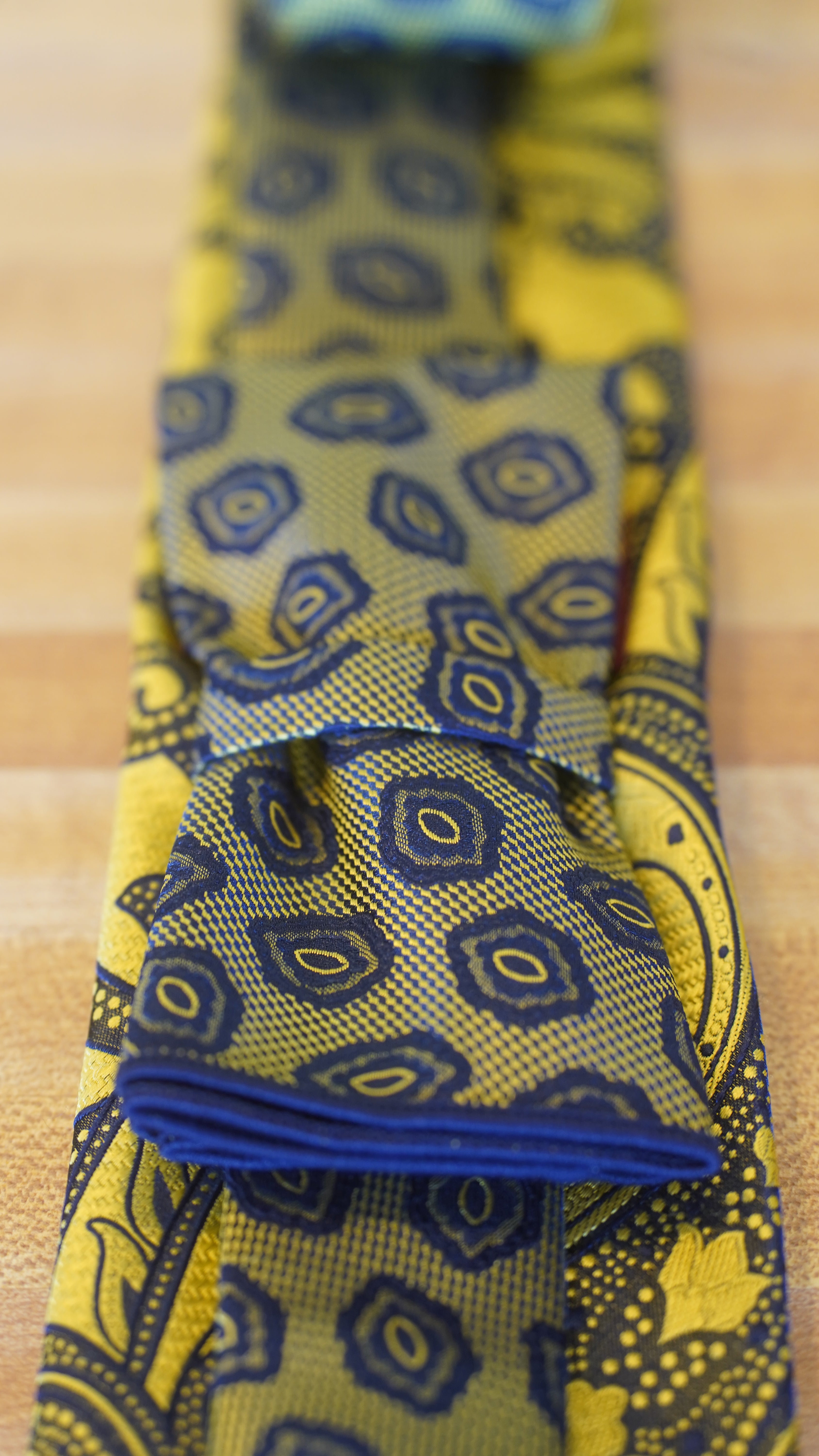 Tie - Gold & Blue