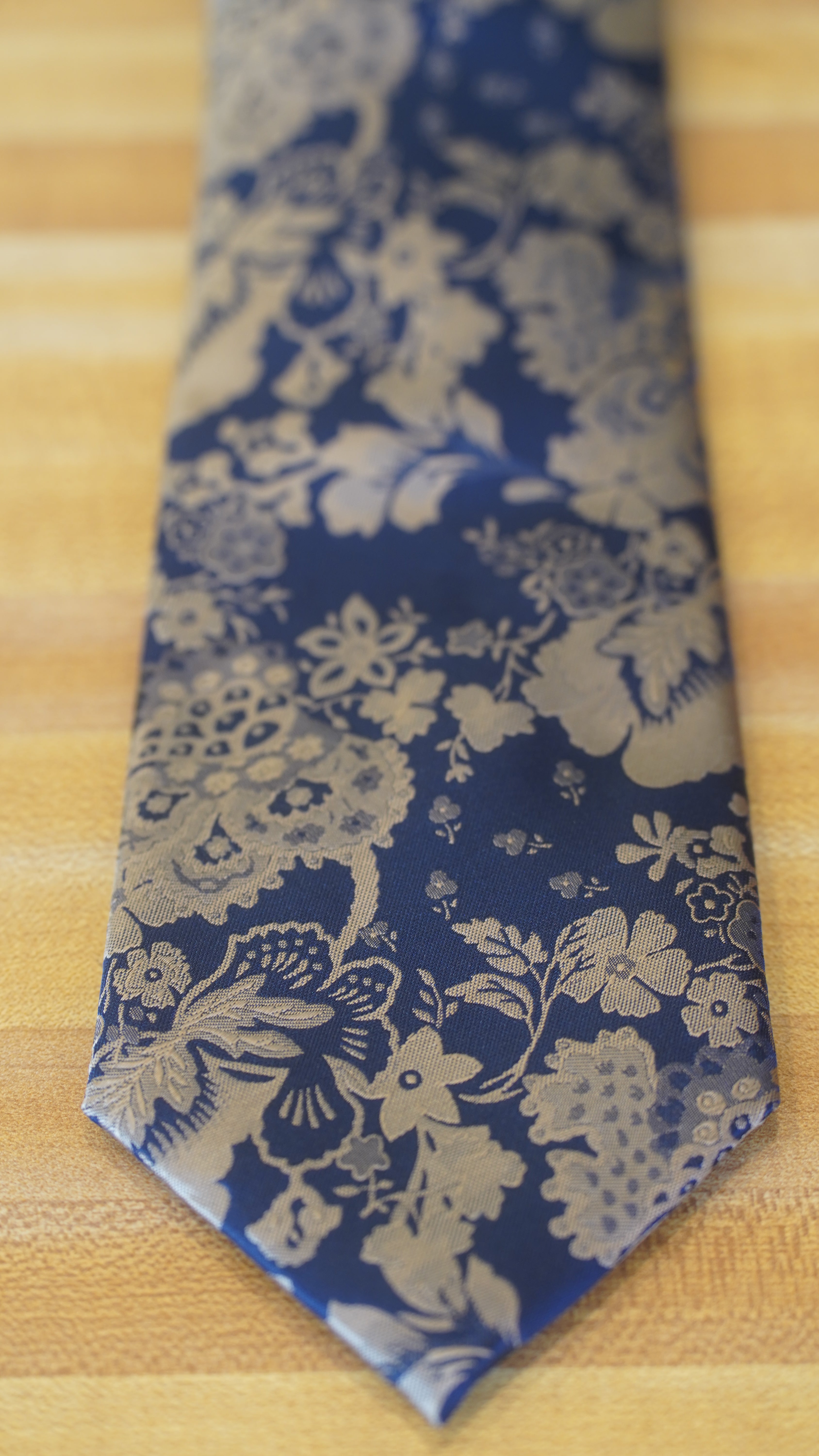 Tie - Navy Blue & Gold